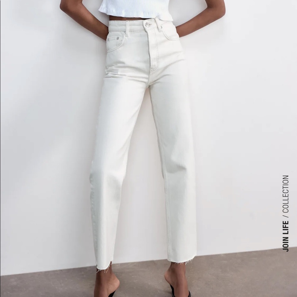 Zara high rise straight leg jeans 4365